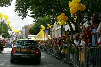 8. Etappe Pforzheim - Gerardmer
Zuschauer-Massen am Startort Pforzheim
[� by J�rgen Burkhardt, B�renhofstra�e 25, 70771 Leinfelden-Echterdingen. Telefon 0711/791424, Fax 0711/791437.Postbank Stuttgart(BLZ 600 100 70) Konto 234130-708) www.radsportfoto.de. Bitte zwei Belegexemplare zusenden. Nutzung ist honorarpflichtig gemaess MFM zzgl. 16% MWSt. Drittrechte sind nicht geklaert. NO MODEL RELEASE. Jede Weitergabe dieses Materials an Dritte ohne ausdrueckliche Genehmigung ist untersagt.]


