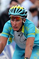 Etappe Grenoble - Courchevel
Alexandre Vinokourov, T-Mobile Team ersch�pft im Ziel
[� by J�rgen Burkhardt, B�renhofstra�e 25, 70771 Leinfelden-Echterdingen. Telefon 0711/791424, Fax 0711/791437.Postbank Stuttgart(BLZ 600 100 70) Konto 234130-708) www.radsportfoto.de. Bitte zwei Belegexemplare zusenden. Nutzung ist honorarpflichtig gemaess MFM zzgl. 16% MWSt. Drittrechte sind nicht geklaert. NO MODEL RELEASE. Jede Weitergabe dieses Materials an Dritte ohne ausdrueckliche Genehmigung ist untersagt.]

