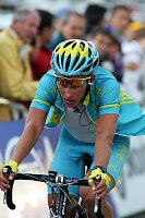 Etappe Grenoble - Courchevel
Alexandre Vinokourov, T-Mobile Team v�llig ersch�pft im Ziel
[� by J�rgen Burkhardt, B�renhofstra�e 25, 70771 Leinfelden-Echterdingen. Telefon 0711/791424, Fax 0711/791437.Postbank Stuttgart(BLZ 600 100 70) Konto 234130-708) www.radsportfoto.de. Bitte zwei Belegexemplare zusenden. Nutzung ist honorarpflichtig gemaess MFM zzgl. 16% MWSt. Drittrechte sind nicht geklaert. NO MODEL RELEASE. Jede Weitergabe dieses Materials an Dritte ohne ausdrueckliche Genehmigung ist untersagt.]

